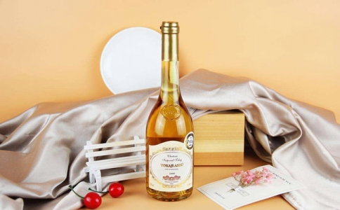 重慶保稅港區進口紅酒批發中心 葡萄酒越貴越好嗎